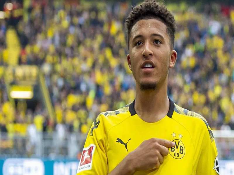 Jadon Sancho sinh ngày 25 tháng 3 năm 2000 tại London, Anh Quốc Jadon Sancho sinh ngày 25 tháng 3 năm 2000 tại London, Anh Quốc